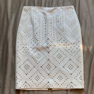 Sequin detailed pencil skirt.
